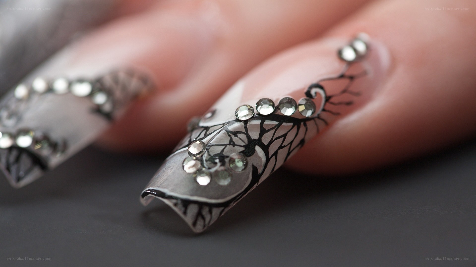nail art with rhinestones