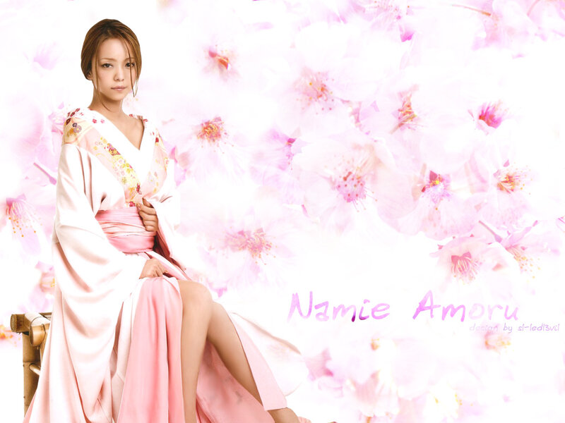 Namie Amoru in pink kimono