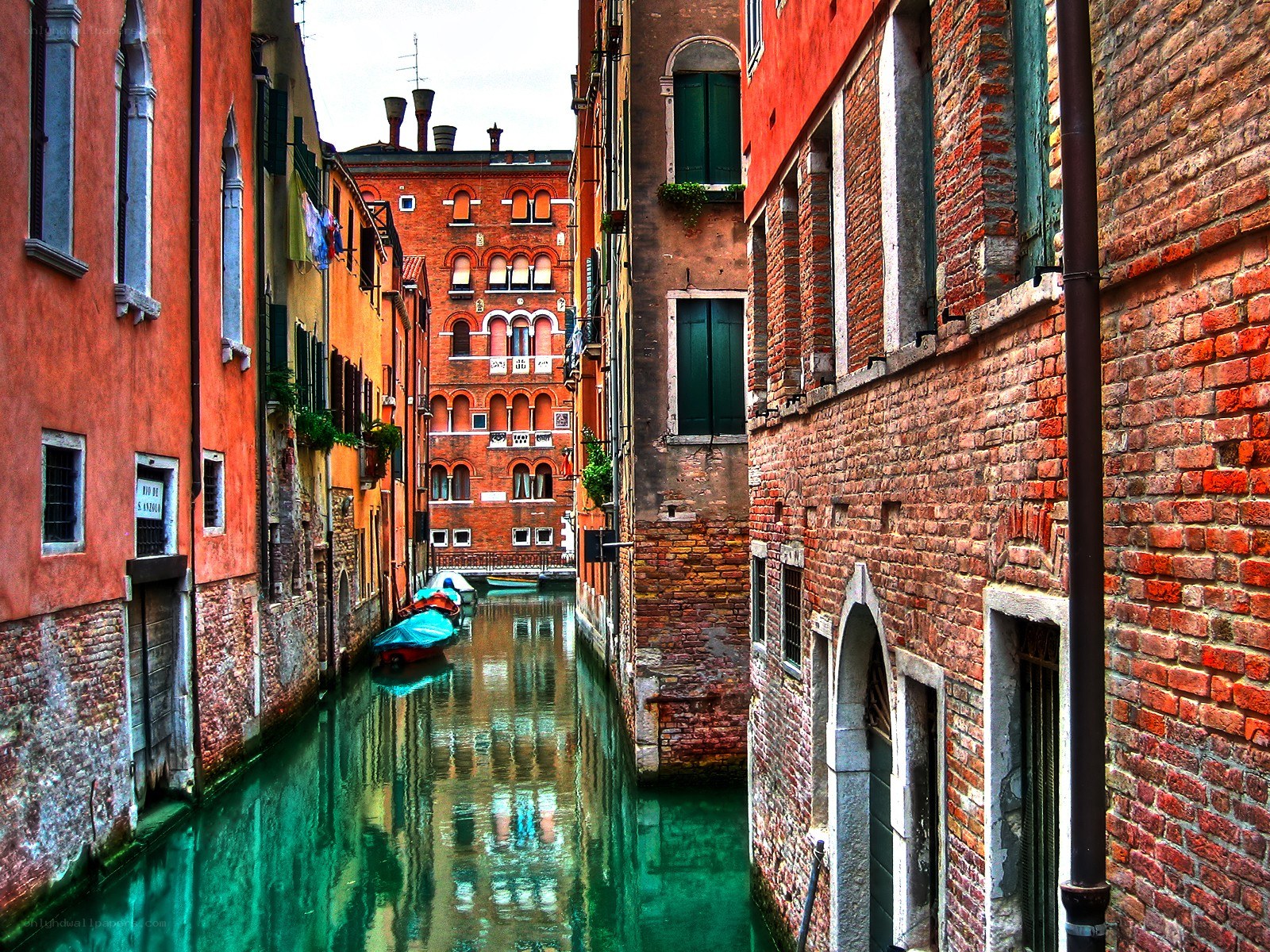 Narrow canal in Venice