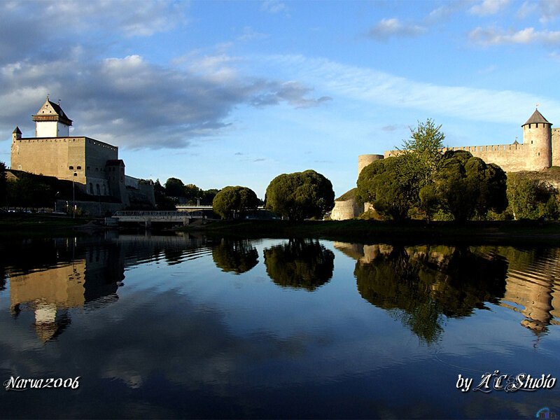 Narva fortress at dusk