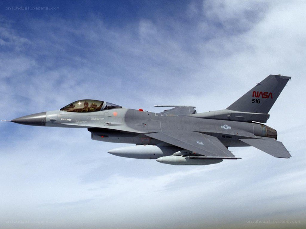 NASA F-16 in flight