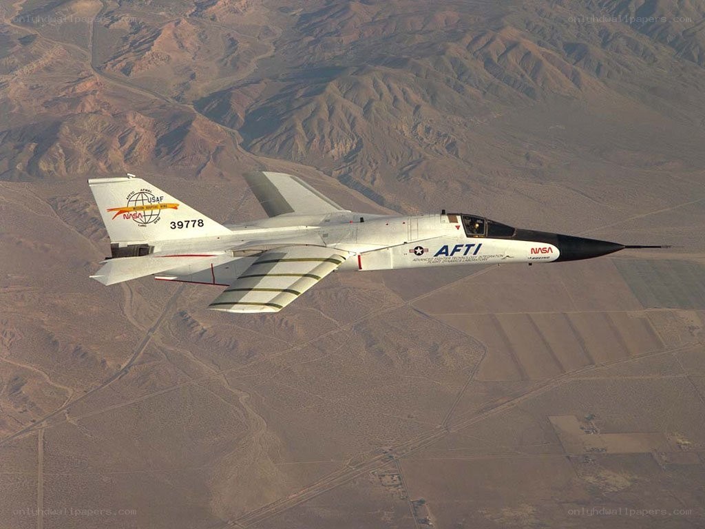 NASA F-16 in flight