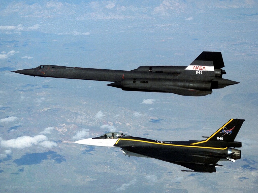 NASA jets in flight