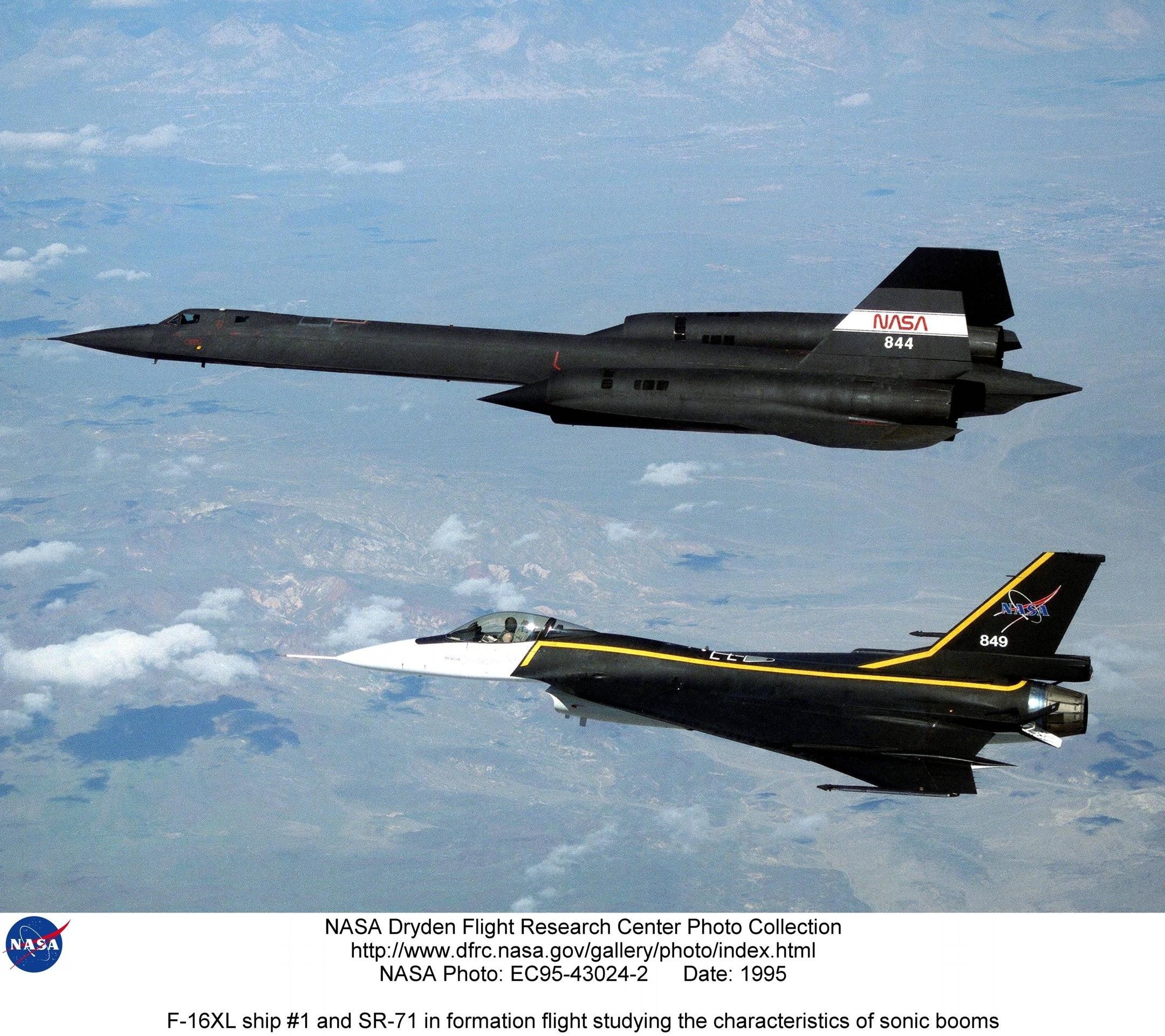 NASA jets in formation flight