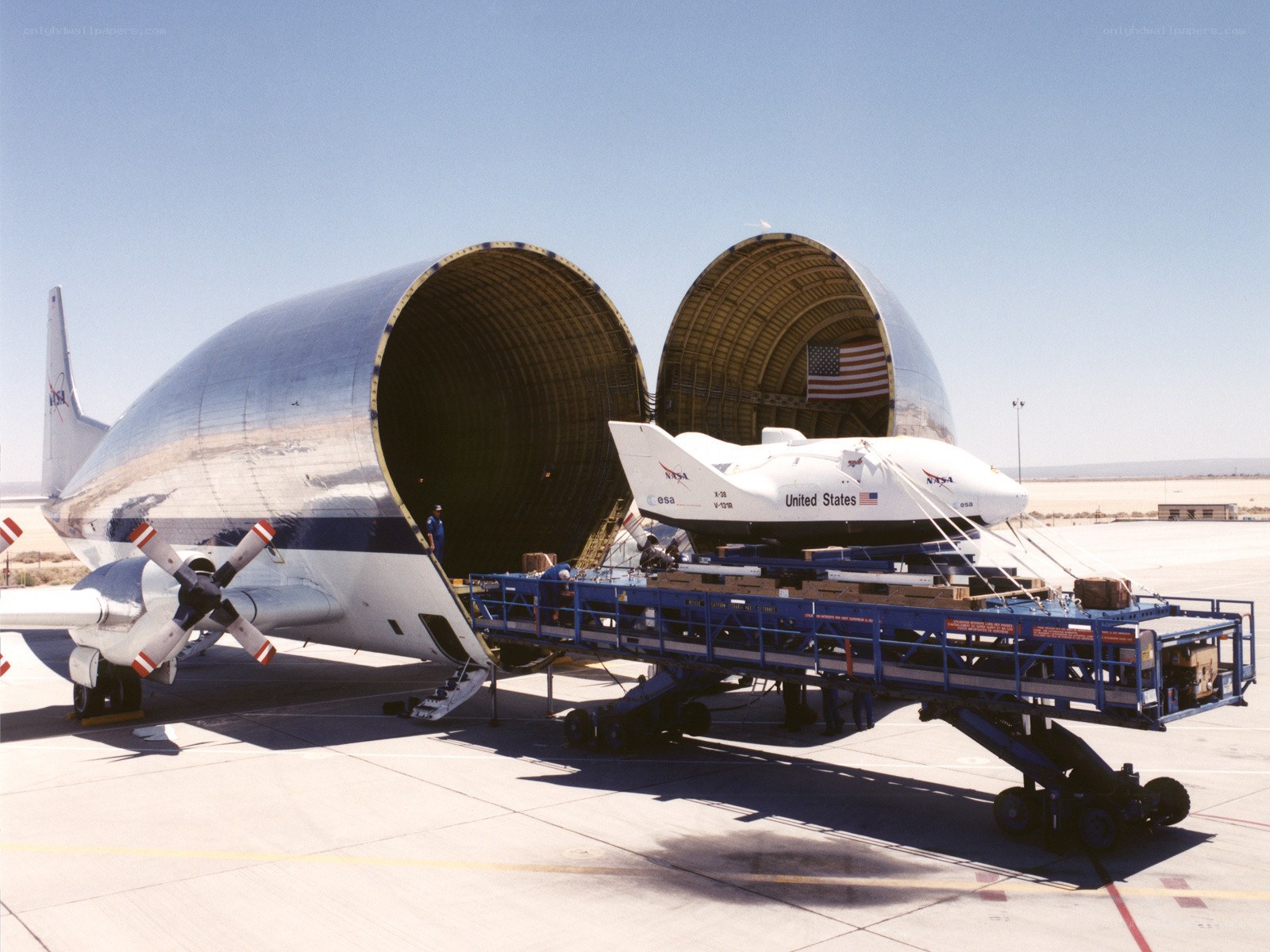 NASA shuttle transport