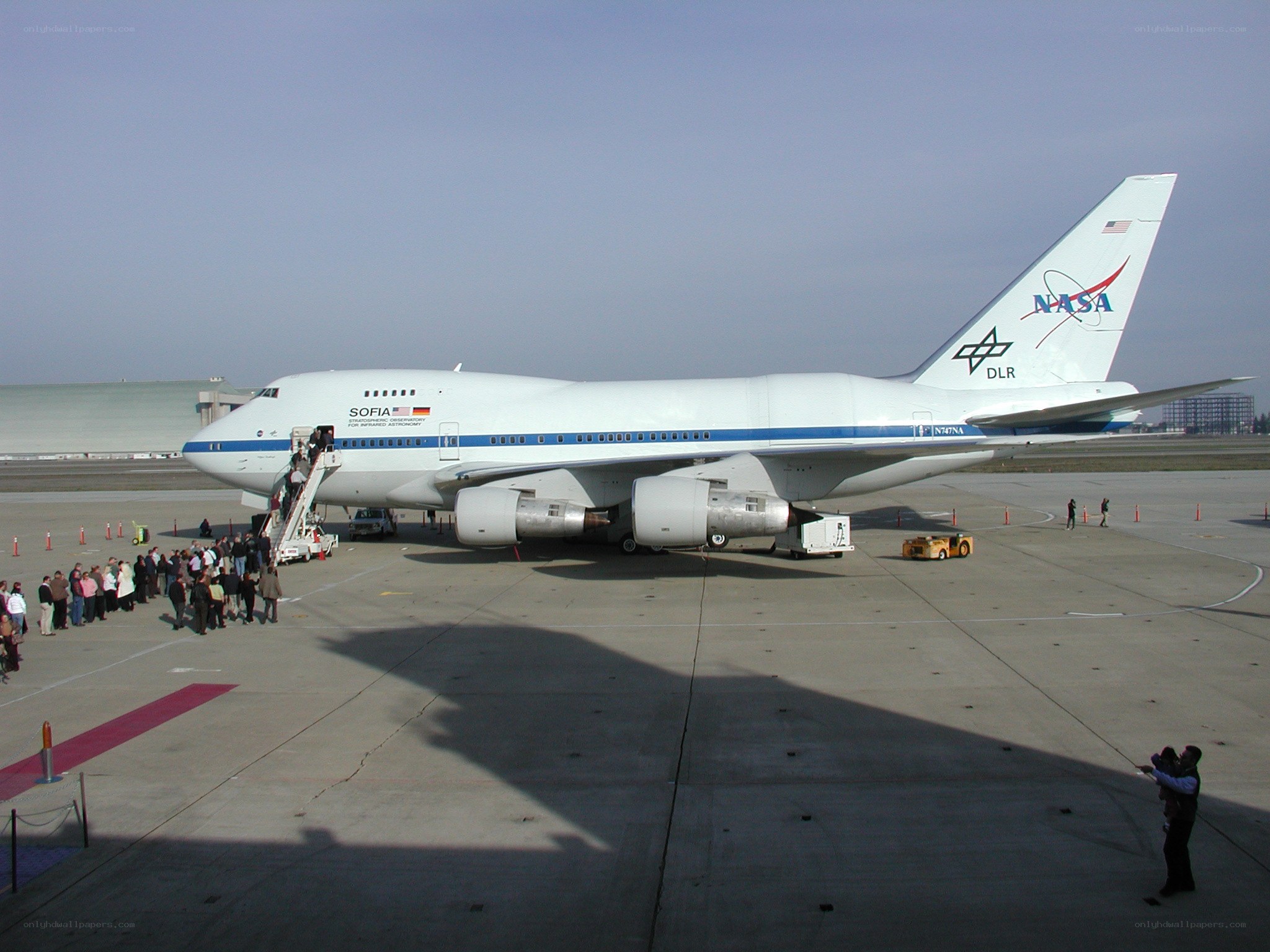 NASA SOFIA aircraft on tarmac