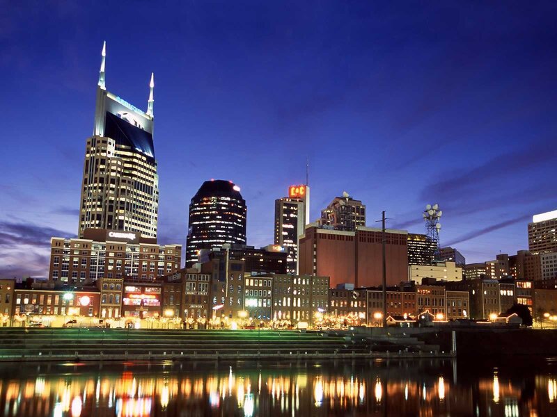 Nashville skyline at dusk