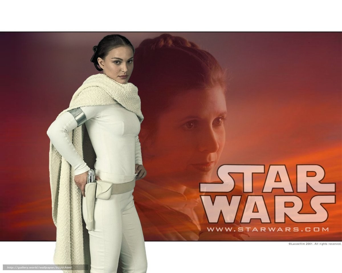 Natalie Portman as Leia