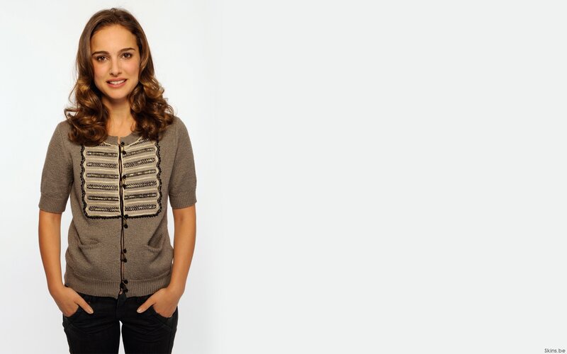 Natalie Portman in a cardigan