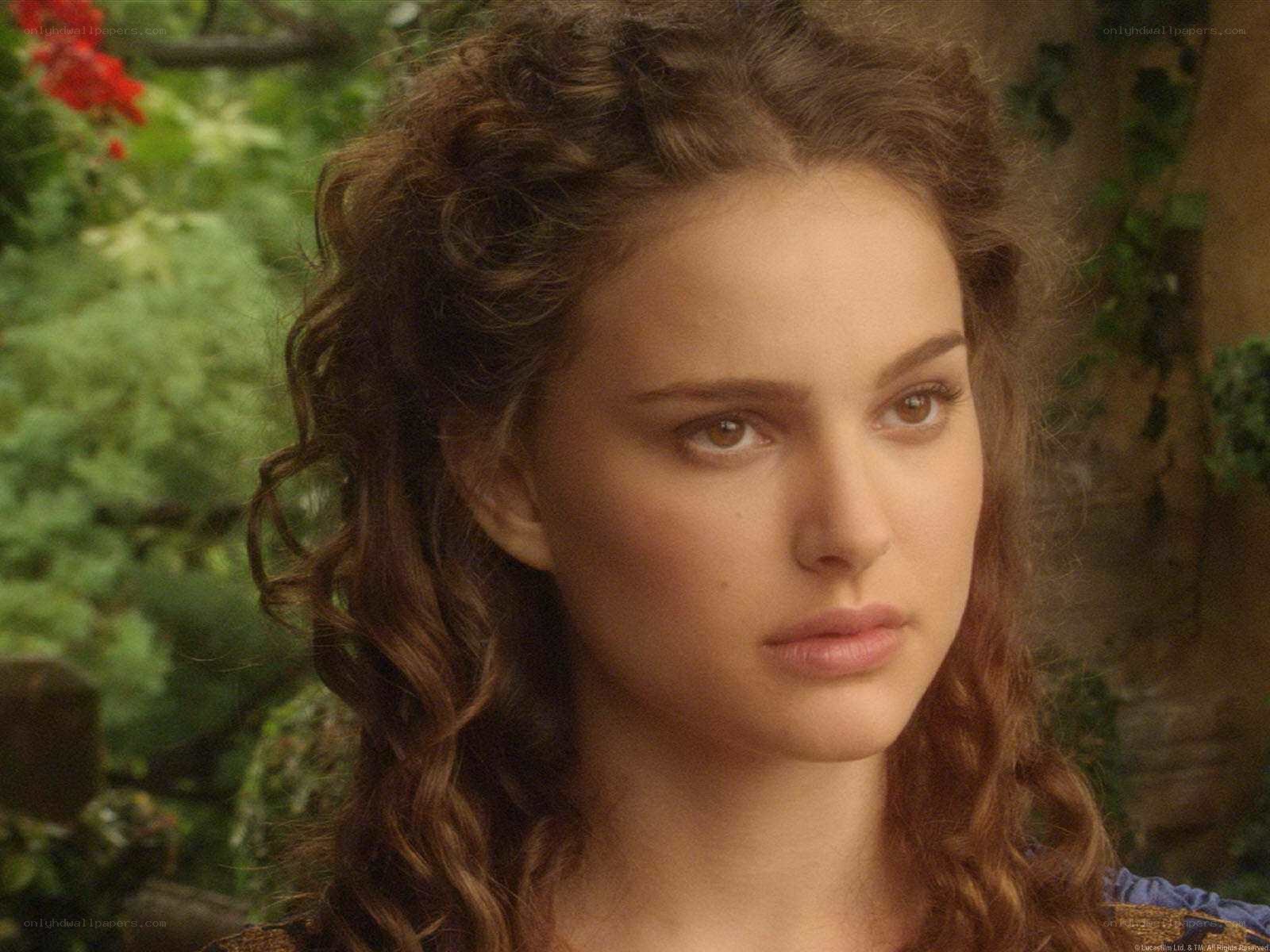 Natalie Portman in a garden