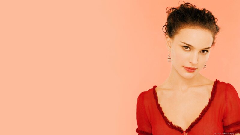 Natalie Portman in red dress