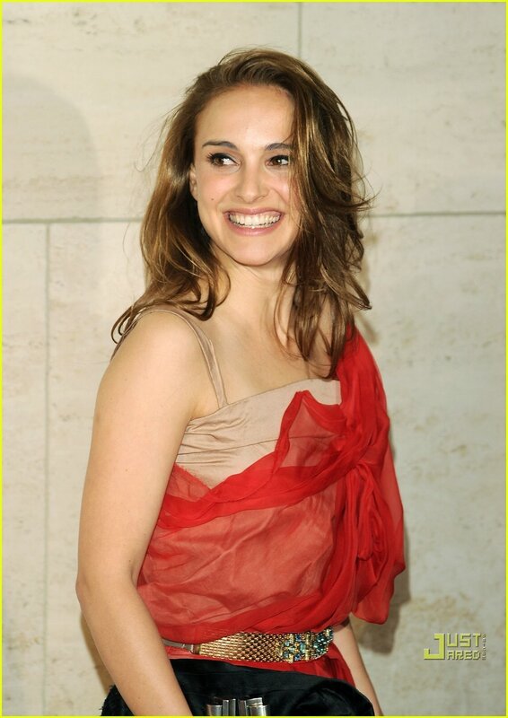 Natalie Portman smiling at event
