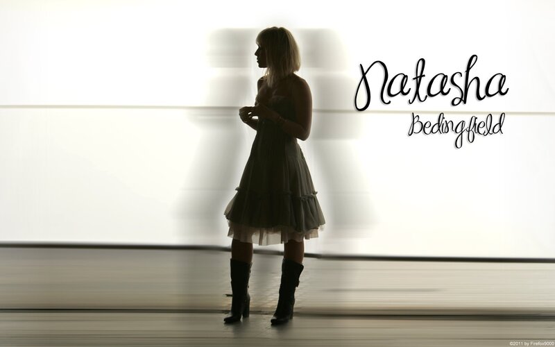Natasha Bedingfield silhouette