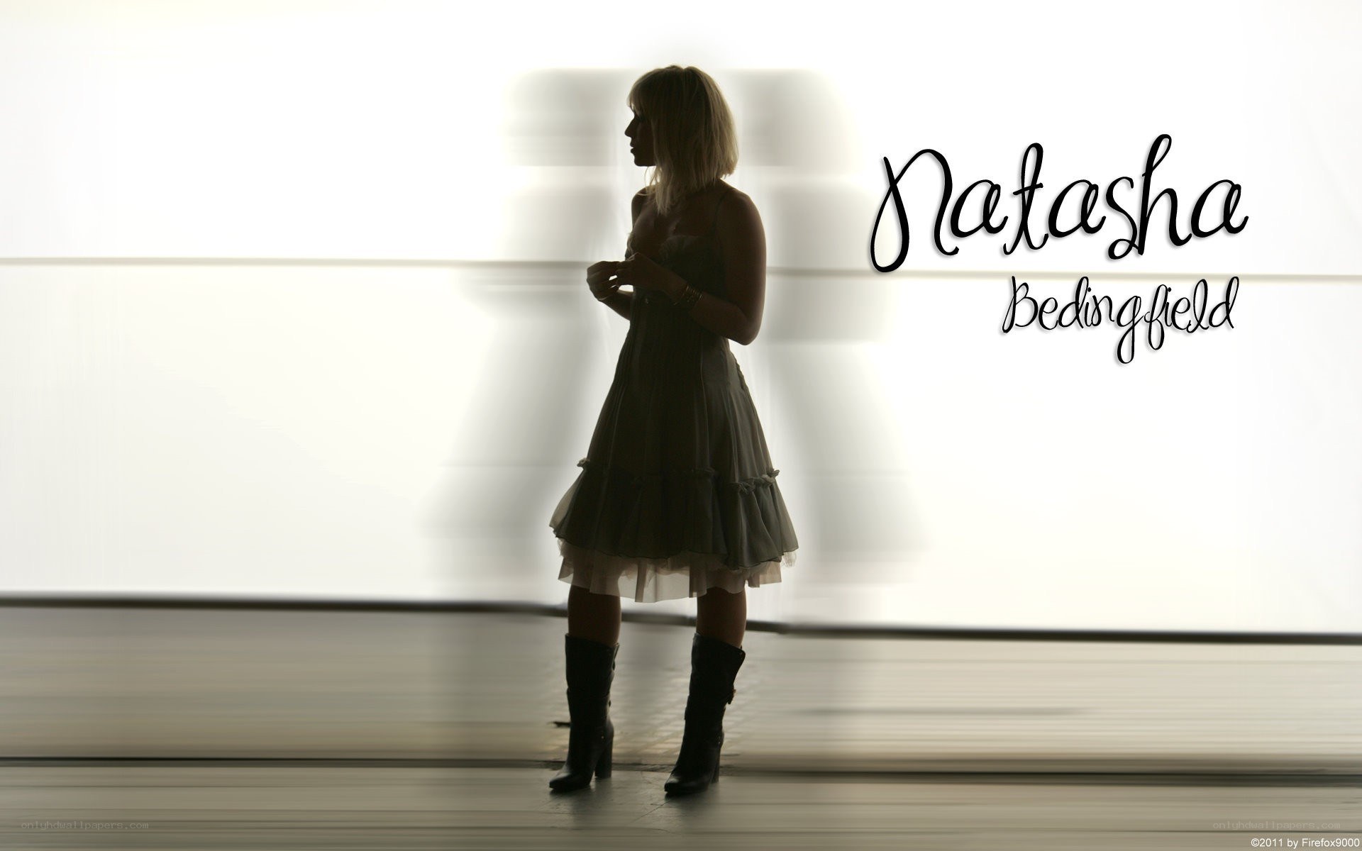 Natasha Bedingfield silhouette
