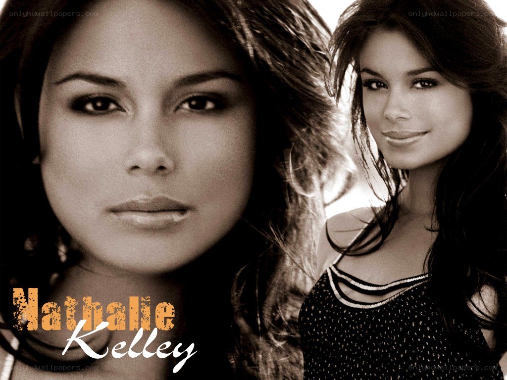 Nathalie Kelley portrait
