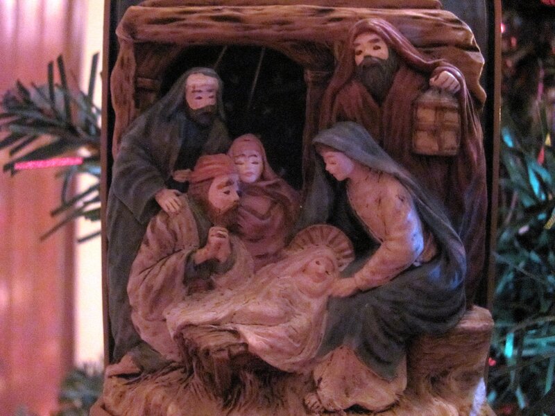 Nativity Scene Figurine