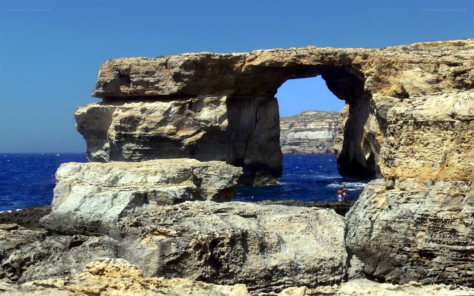 Natural rock arch at Azure Window