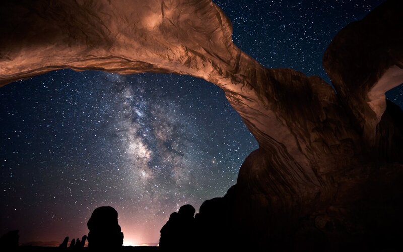 Natural Rock Arch at Night — Black