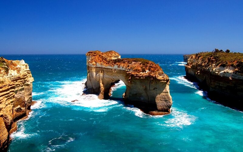 Natural rock arch at the coast