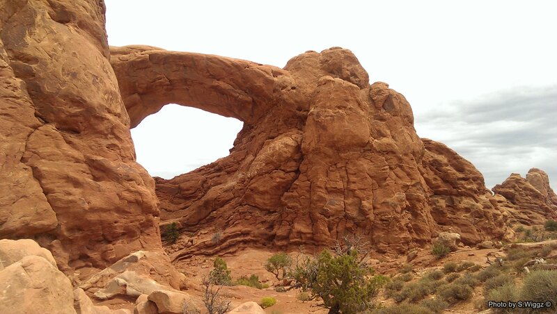 Natural Rock Arch — Brown, Arid