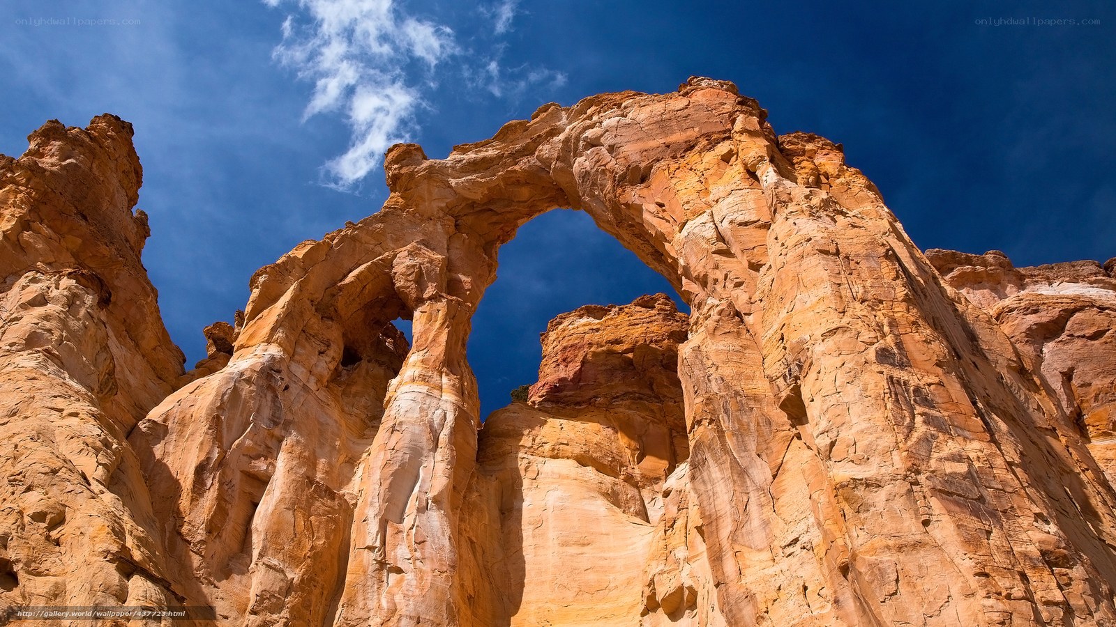 Natural rock arch formation