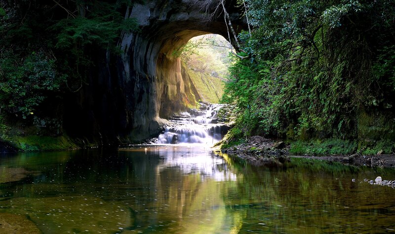 Natural Rock Arch Waterfall — Green, Serene