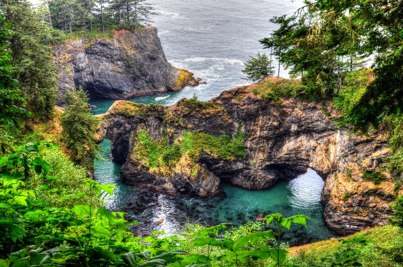 Natural Rock Arches — Green, Serene