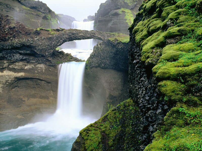 Natural Rock Bridge Waterfall — Green