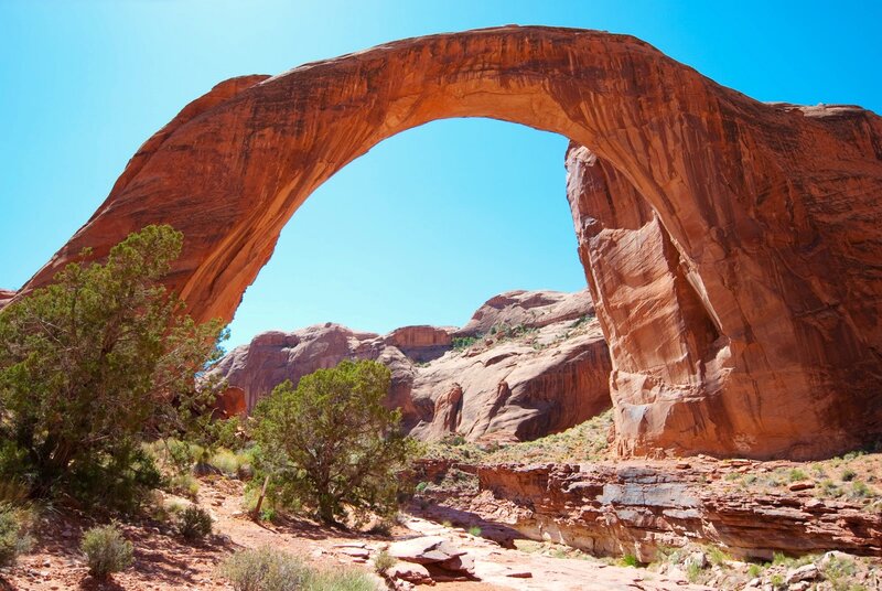 Natural Sandstone Arch — Red, Serene