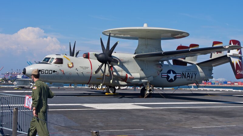 Navy E-2 Hawkeye — Gray