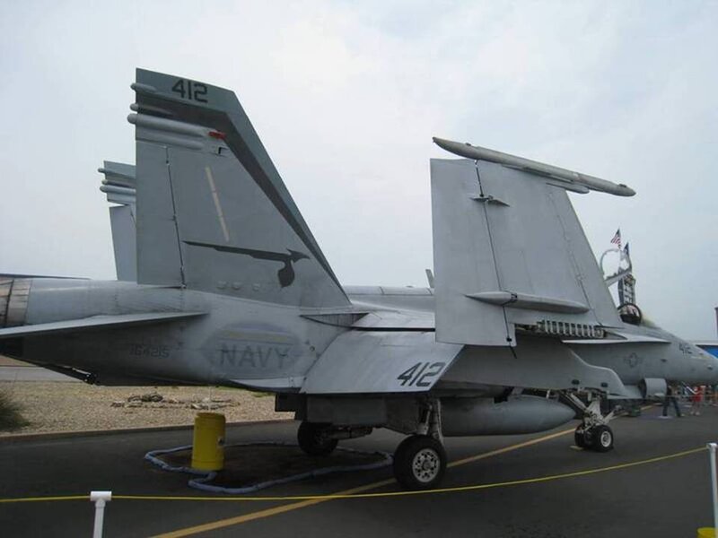 Navy Fighter Jet — Gray, Neutral