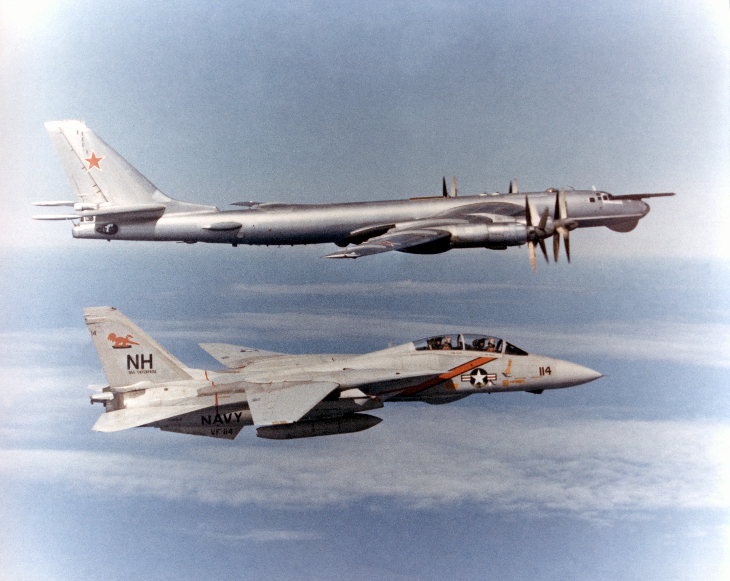 Navy jet intercepts Soviet bomber