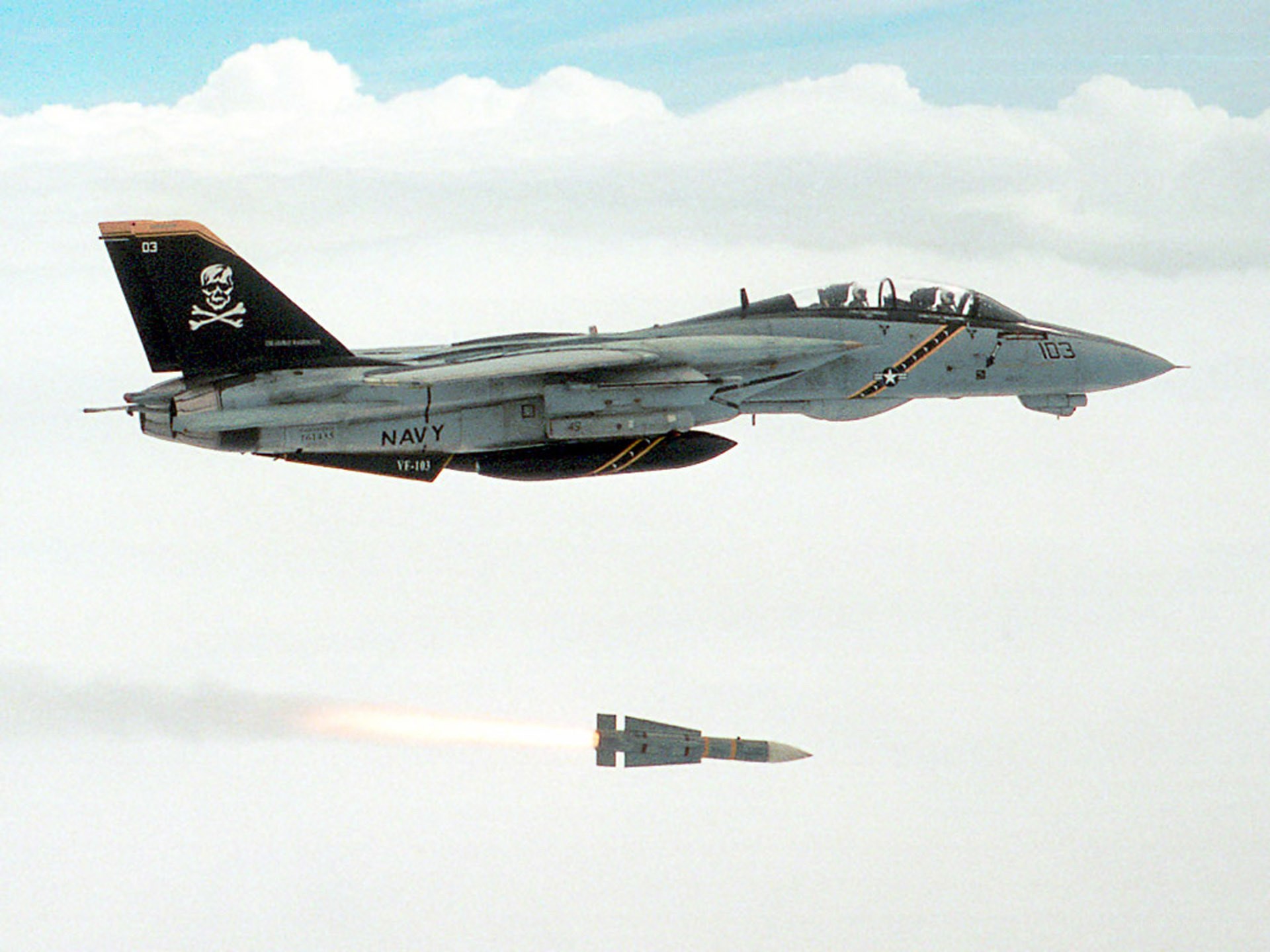 Navy jet launching missile