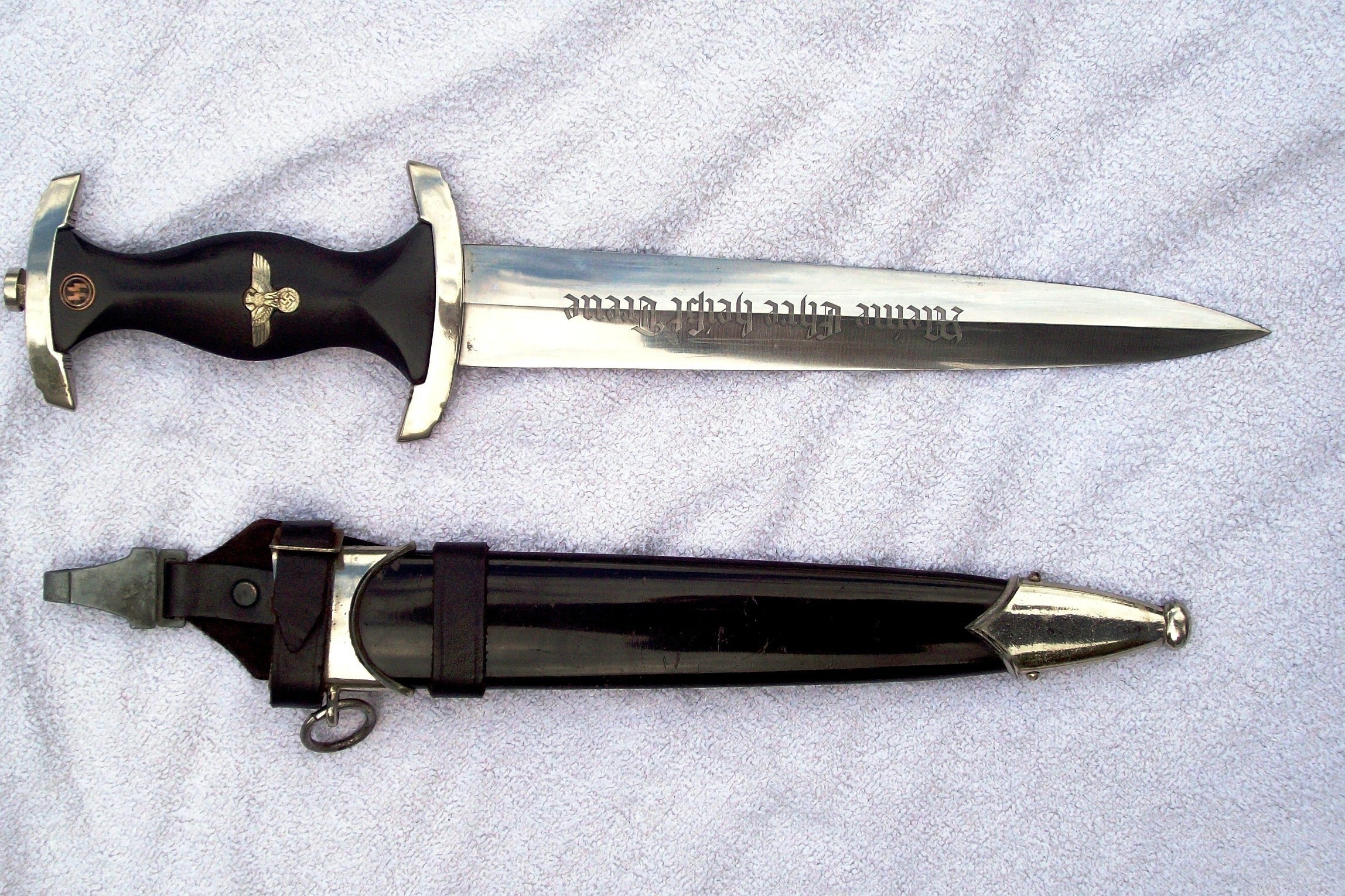 Nazi-era dagger and scabbard