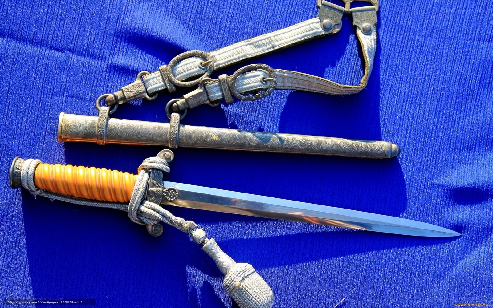 Nazi-era dagger with scabbard