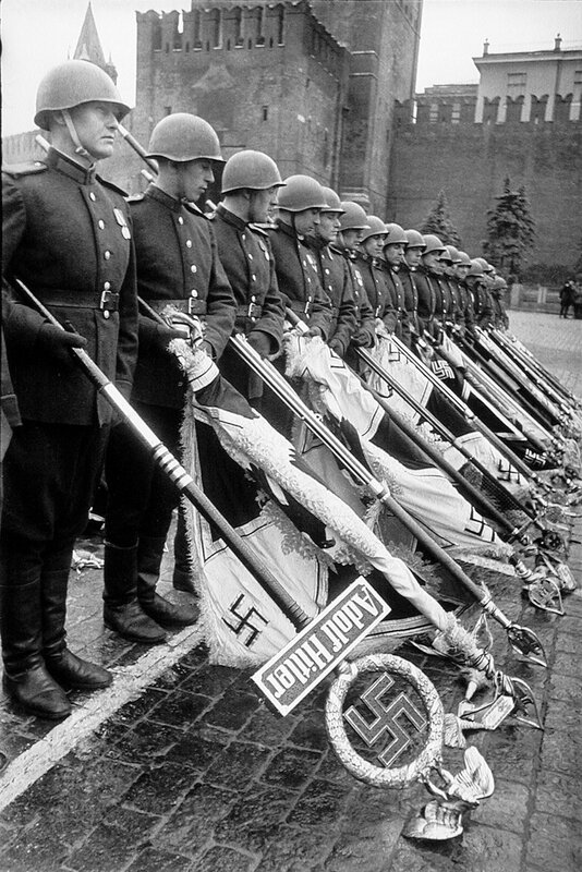 Nazi soldiers at parade
