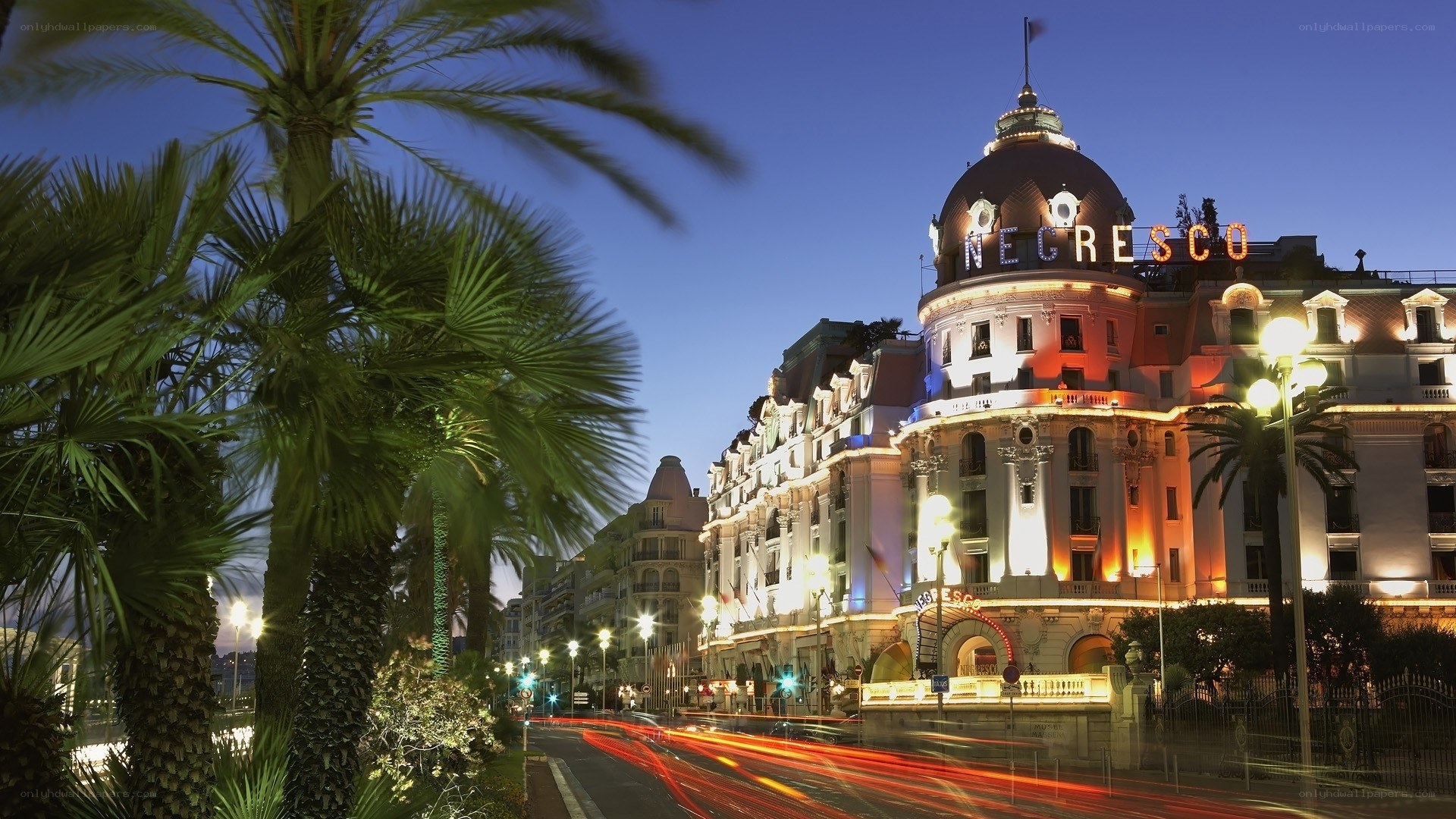 Necresco Hotel at dusk