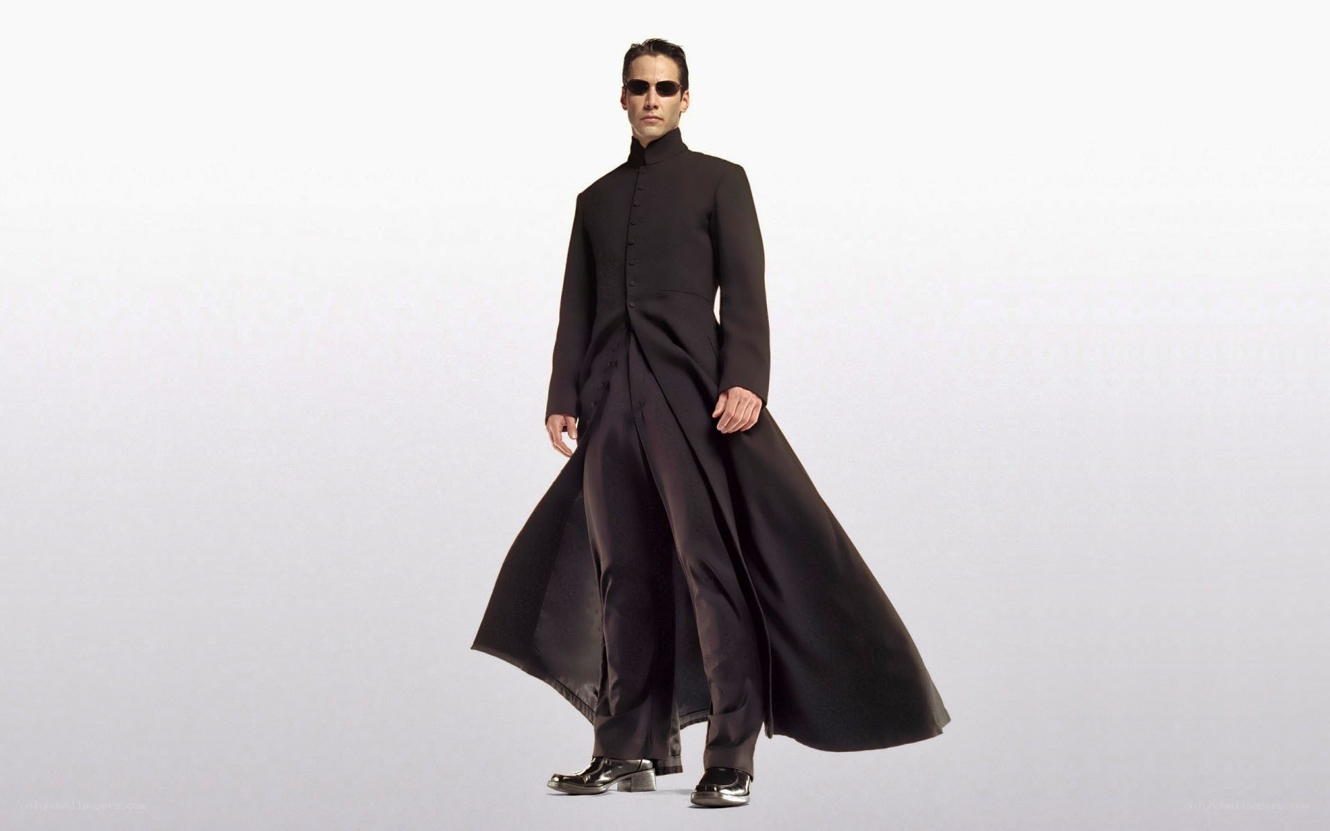 Neo in black coat