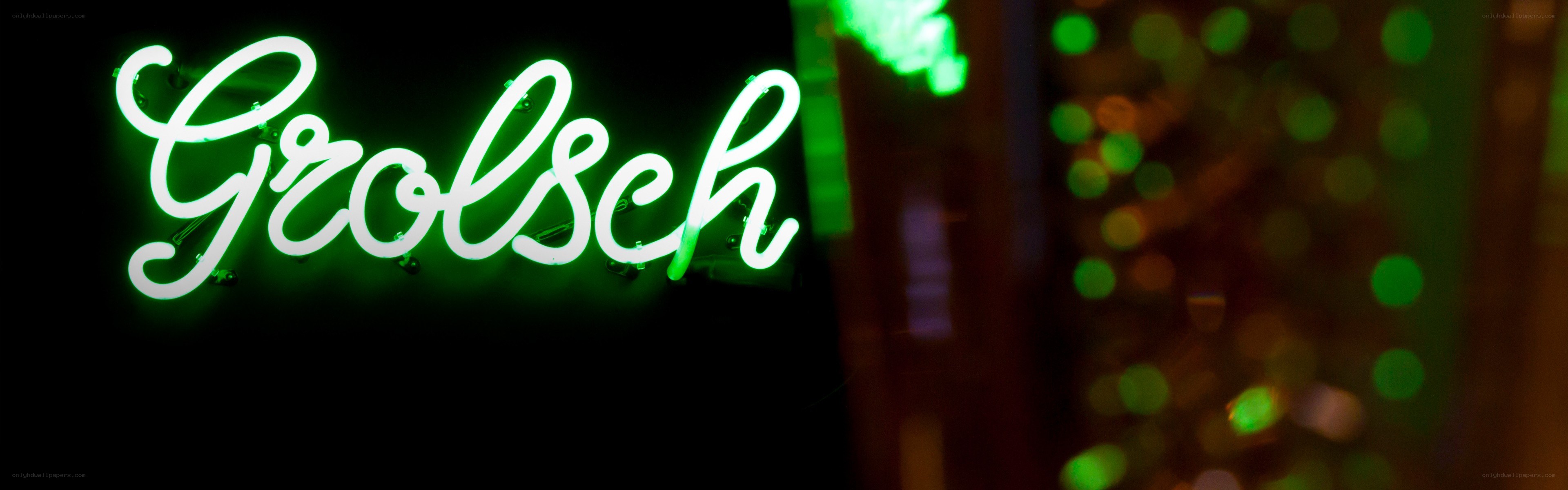 Neon sign reading Grolsch
