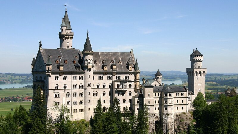 Neuschwanstein Castle — Hills