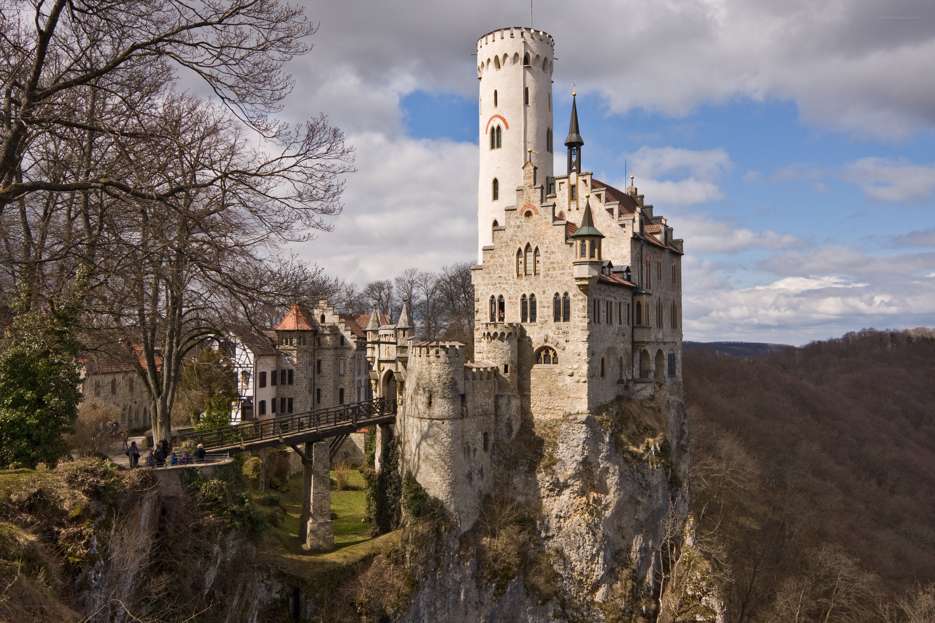 Neuschwanstein Castle on a cloudy day