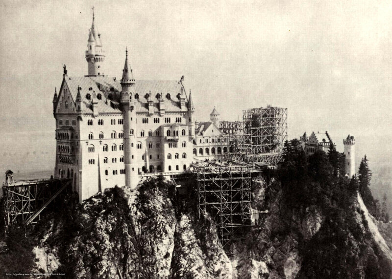 Neuschwanstein Castle under construction