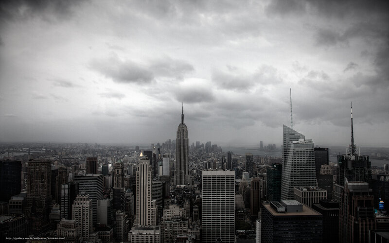 New York City skyline on a cloudy day