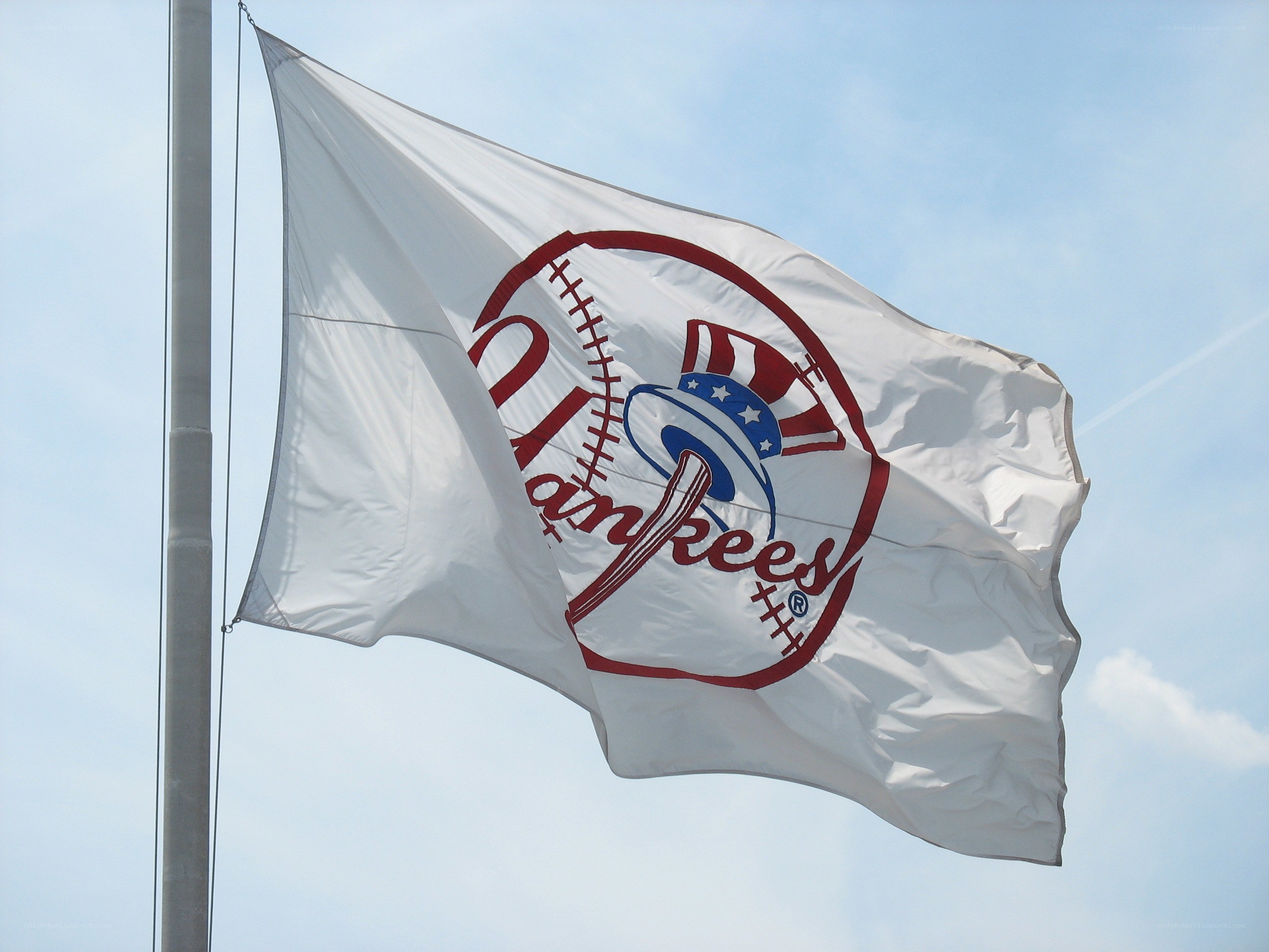 New York Yankees flag waving