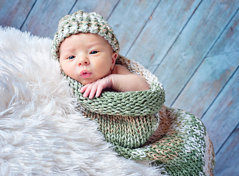 Newborn Baby in Blanket — Green