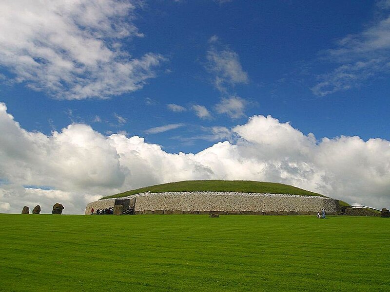 Newgrange Burial Mound — Green