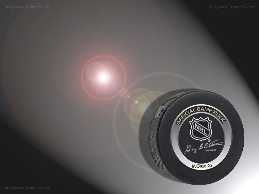 NHL official game puck