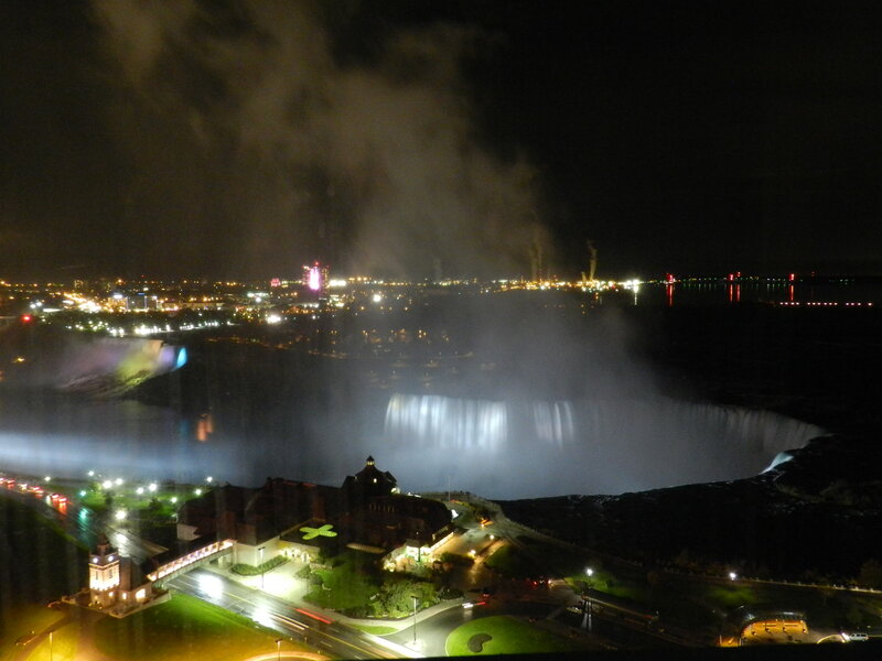 Niagara Falls at Night — Black, Dramatic