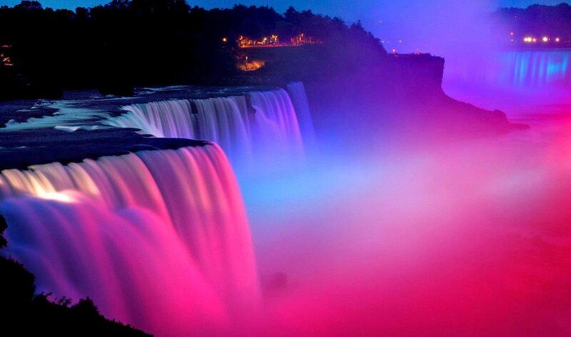 Niagara Falls at Night — Pink, Dramatic