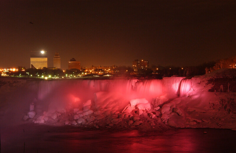 Niagara Falls at Night — Red, Dramatic